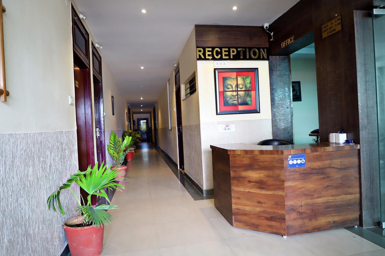Resort Exotika Kota  Extérieur photo